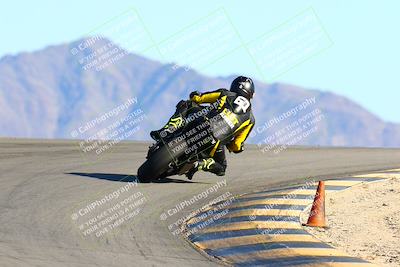 media/Jan-09-2022-SoCal Trackdays (Sun) [[2b1fec8404]]/Turn 12 Backside (130pm)/